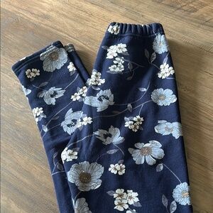 COZY Floral fleece Leggings size XS